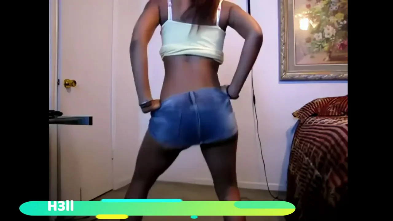 🔥 Puerto Rican Latina Twerk Queen Shakin' That Juicy Ass 🍑💦