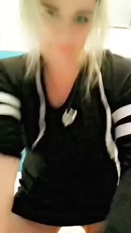 Blonde Amateur's Sweatshirt Dress Titty Drop & Pussy Reveal