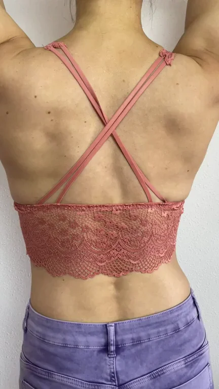 Backside Tease: 'Just Want Them to Meet You'