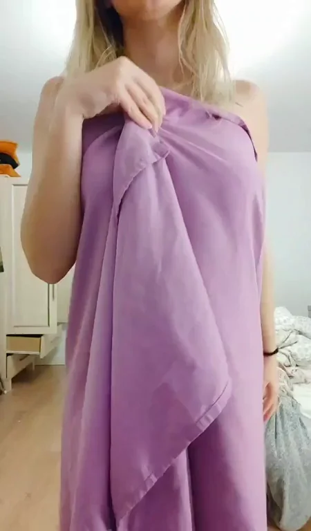 Blonde Slut Teases Creampie Craving in Towel Drop