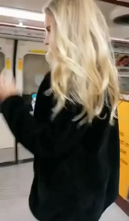 🚌 Blonde Slut Flashes Juicy Pussy on Crowded Subway 🚇💦