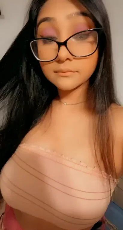 all natural d cups ?