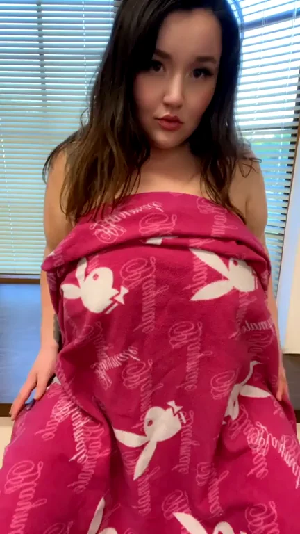 Shy Chubby Bunny Drops Towel for Full Frontal Flash 🐰🥵