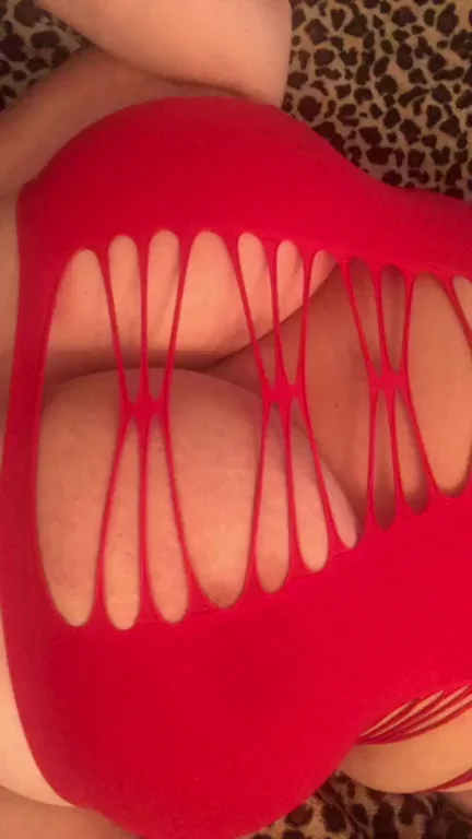 Red, white, and boobs. ??