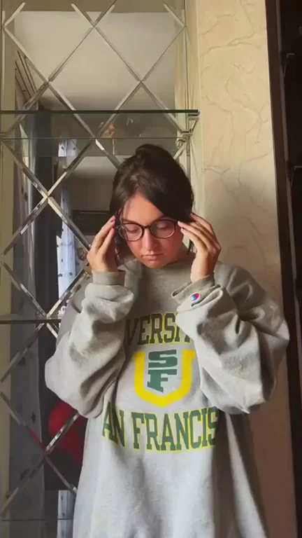 Amazing reveal, what's her name?