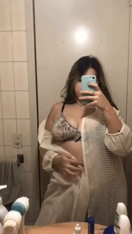 Craving a Juicy Titty in Your Mouth 😍🍈 [F]