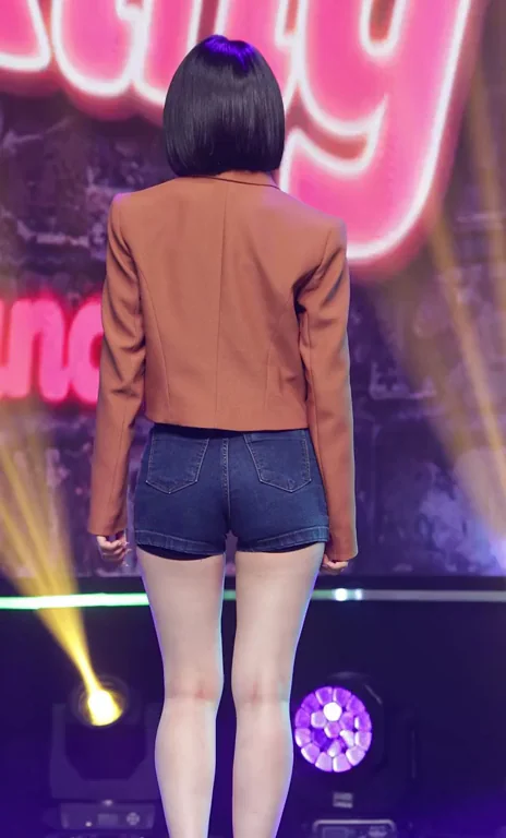 Yunkyoung's Rocket Punch Ass 🍑🔥 Kpop Fap Fuel