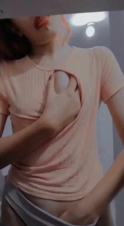 I want to be your fuckdoll for tonight