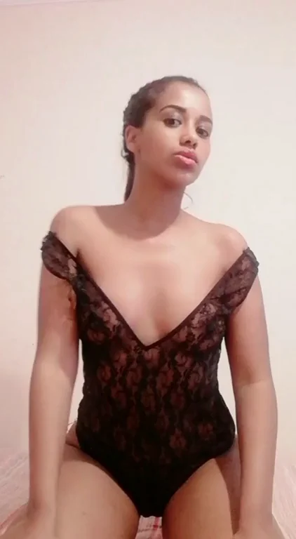Would you empty your balls in me?