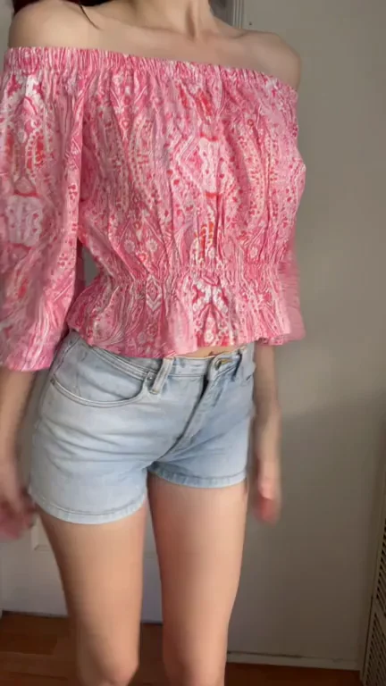 What would you do if I flashed you like this in public?