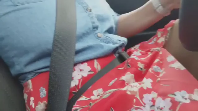 34F Tattooed Slut's Car Tease Joyride