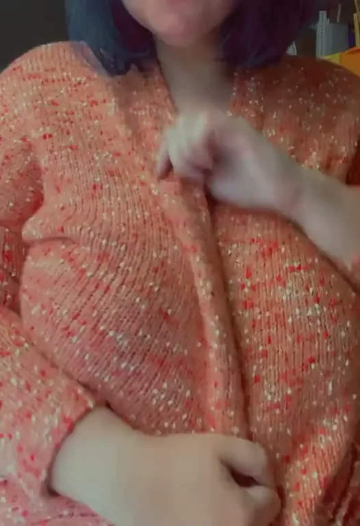 Hopefully watching me flash my 40G titties will make your day better ?