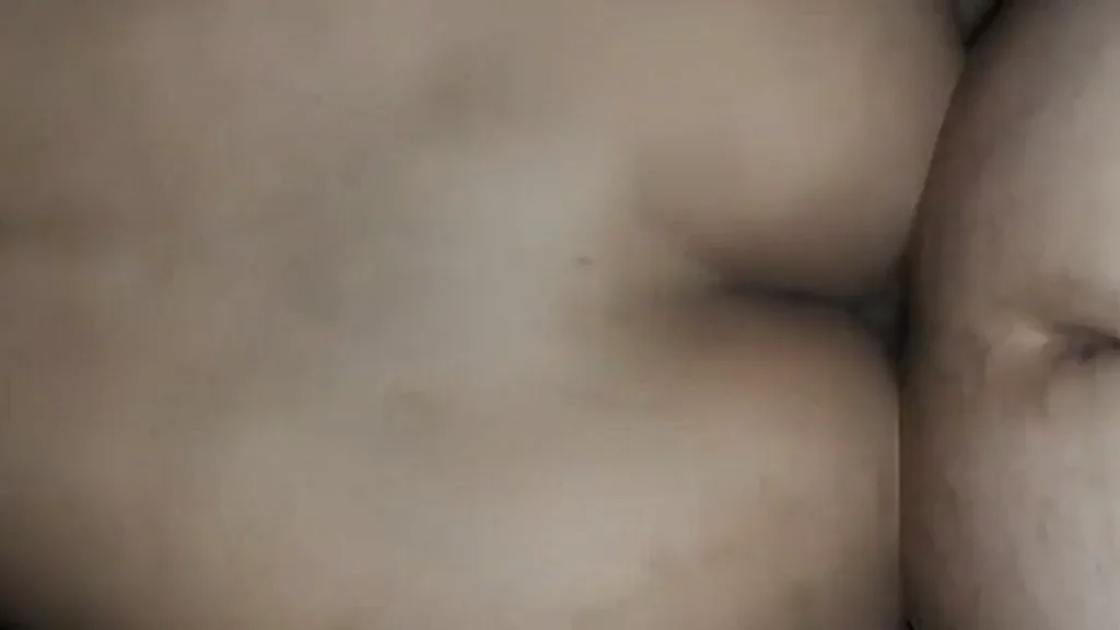 Babe cock riding