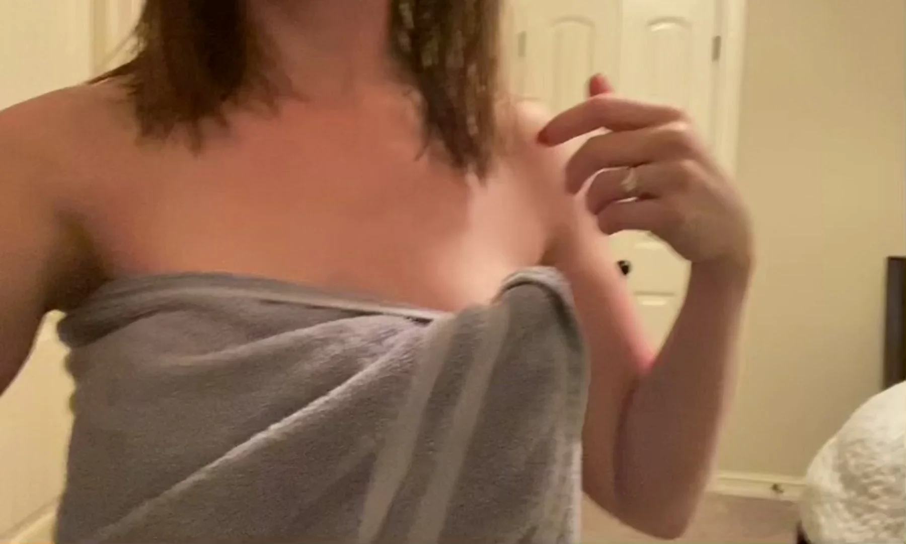 Busty MILF's Perfect Towel Titty Drop 🏖️🍈🍈