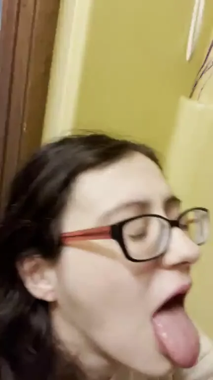 😈 Nerdy Slut Earns Her Creamy Reward Cumshot 👅💦 (OC)