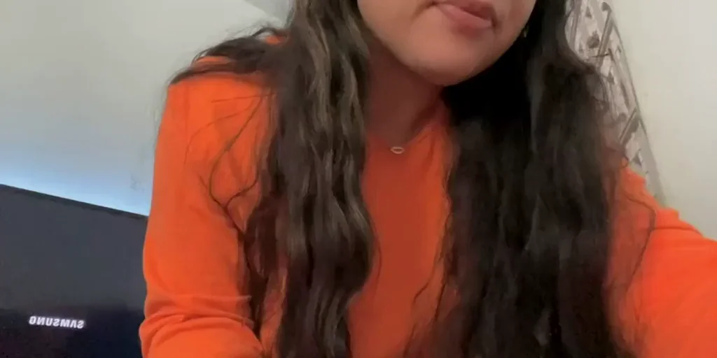 Morning Kiss from My Tight Asshole & Juicy Lips 😘🍑 [22F]