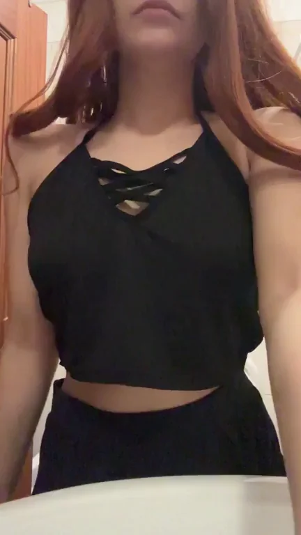 Craving Two Warm Hands on My Juicy Tits 😈💦