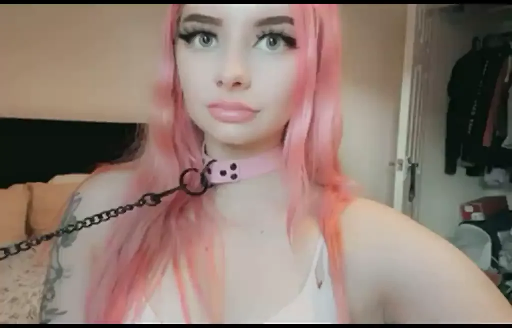 Pink collar to match my pink pussy <3