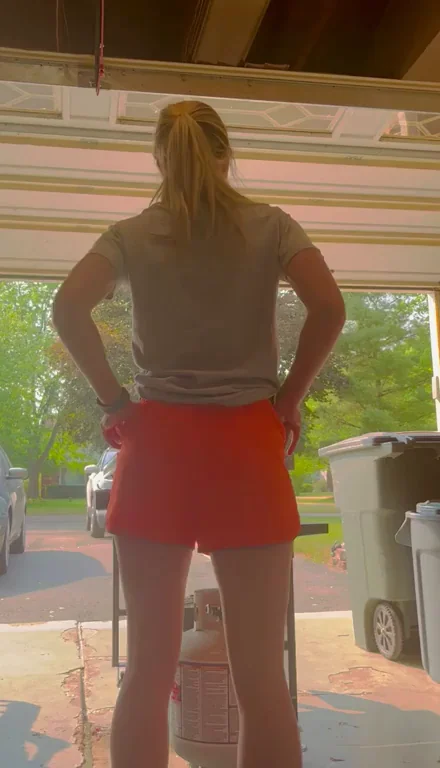 I'm just the girl next door [f27] want to come over