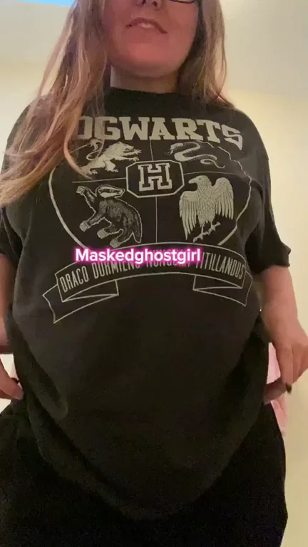Chubby Slytherin Ghost Girl's Silly Belly Jiggle Tease