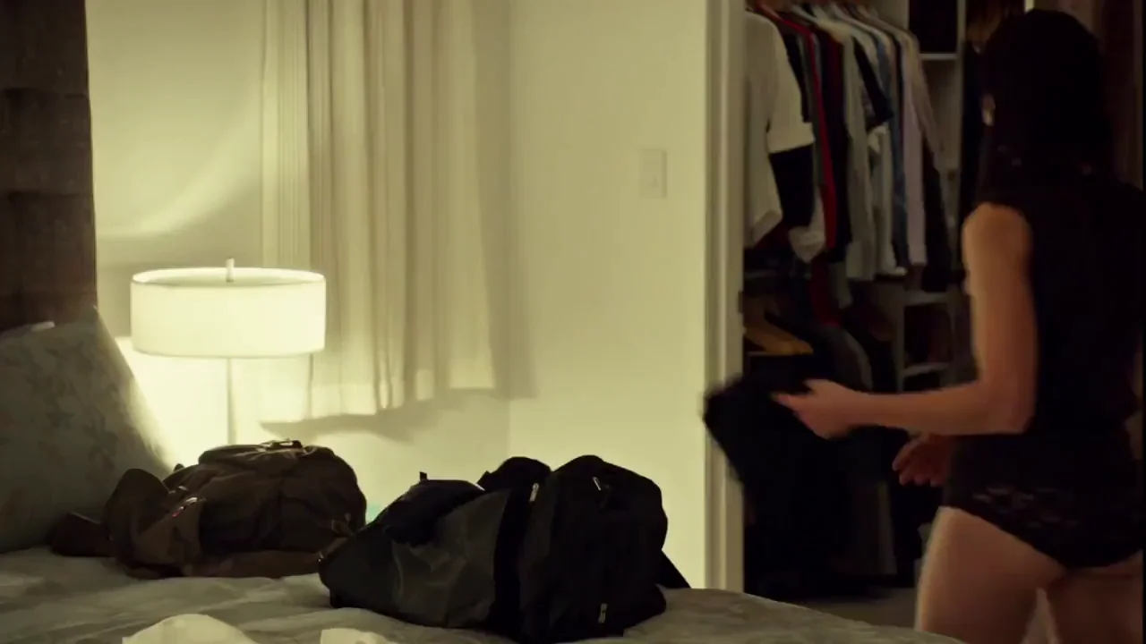 Tatiana Maslany's Steamy Orphan Black Nude Tease