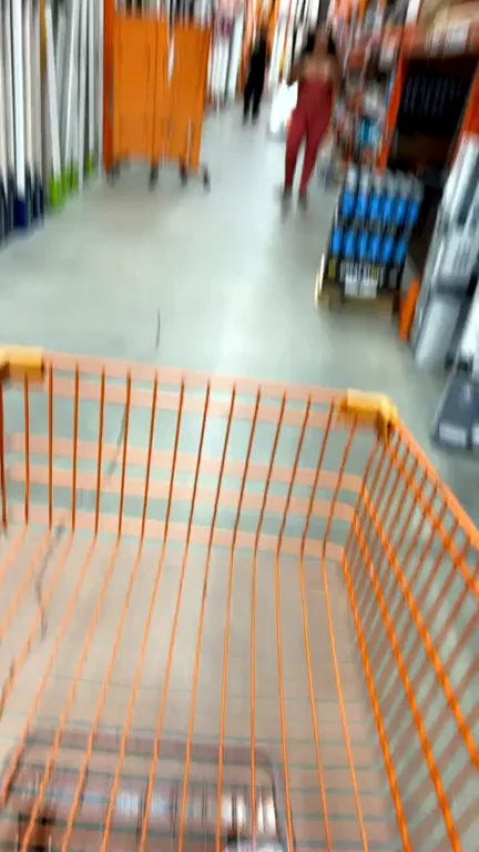 Hotwife's Big Tit Flash in Home Depot Cart 😈🛒💦