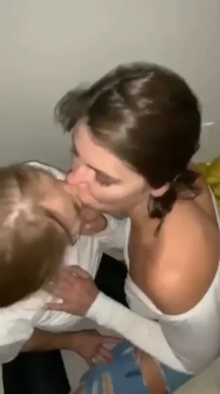 Tongues Coated