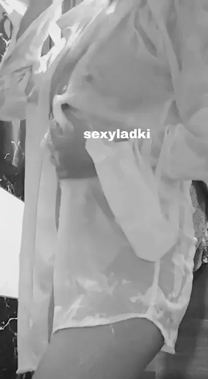 Desi girl here to give you pleasure (f)