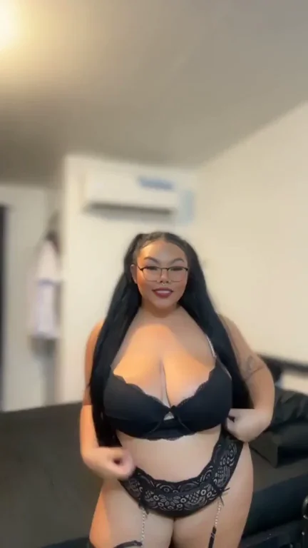 I know you want to play with my big boobs