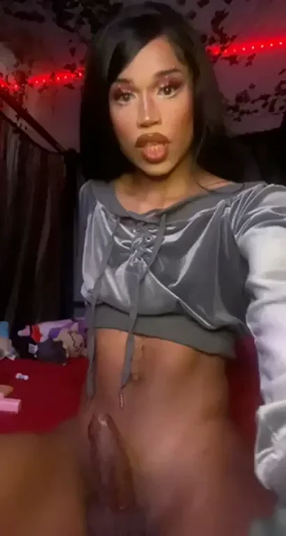 Would Ya Suck My Thick Dick, Baby? 😈🍆💦