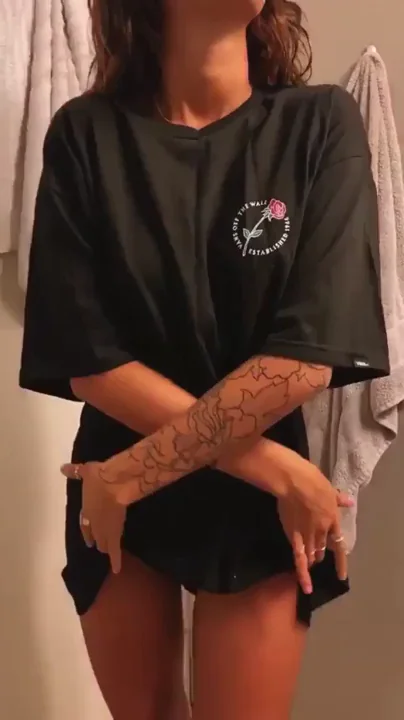 What Would You Do to This Inked Slut's Body? 🔥🍑