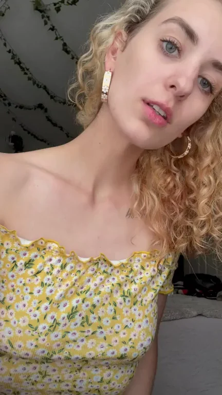 I have a naughty little secret under my dress ?