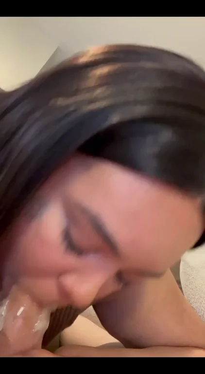 getting a nice sloppy bj from my bbw latina girlfriend
