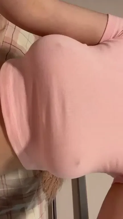 Would you jerk off to my nudes if i sent you some?