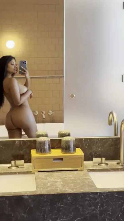 be honest, smash or pass