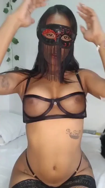 Wifey material or fuckbuddy? 😁
