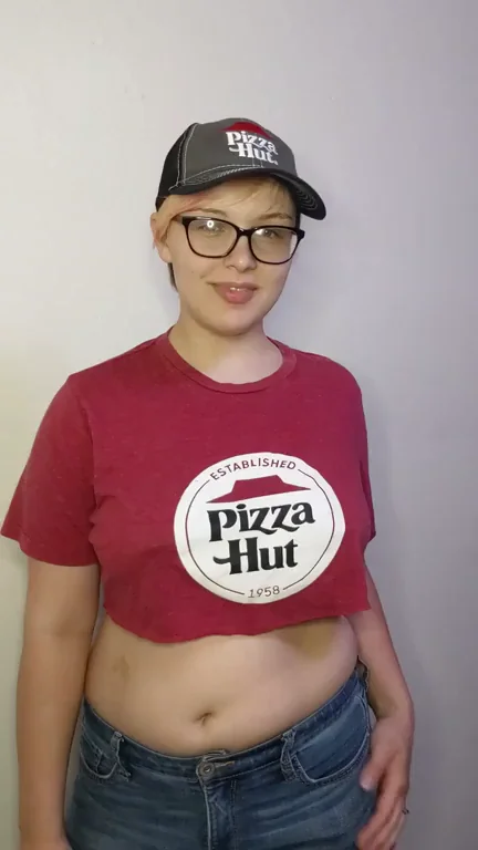 Did anyone order a cute delivery girl?