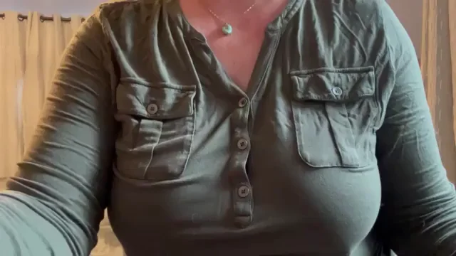 Unbuttoning My Shirt to Free These Juicy Tits For You 😈🍈🍈 [F]