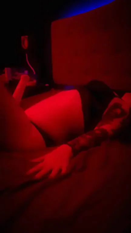 Grinding My Juicy Pussy on Favorite Toy in Sexy Black Lingerie 😈💦