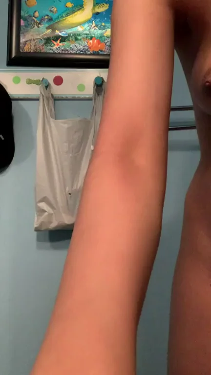 My 19 year old Latina ass ??