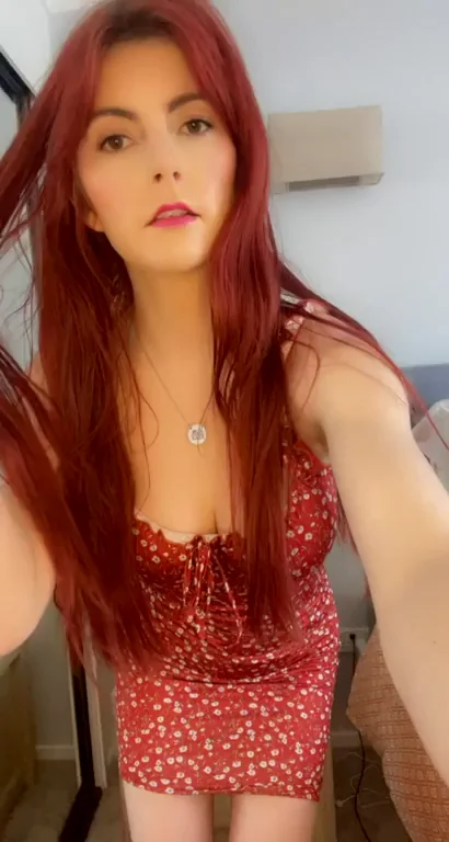 🔥 Redhead Slut Seeks Daily Dick Volunteer – Tease Your Load Out! 🍑💦