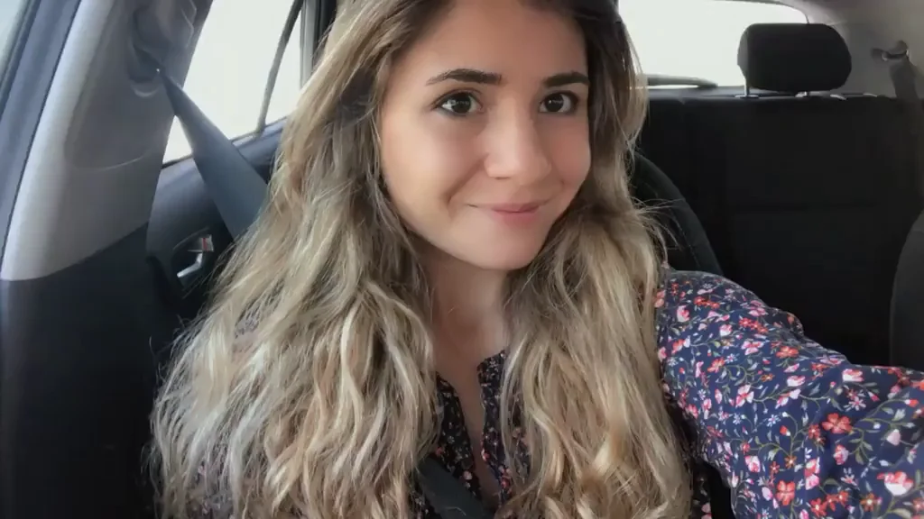 Legal Teen's Xmas Errand Flash & Pussy Peek in the Car 🎄🍑