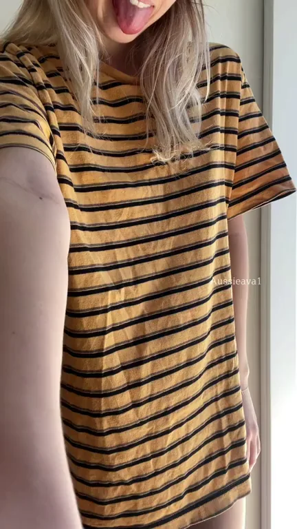Teasing My Big T-Shirt Off to Flash Juicy Tits & Pussy 😈👅