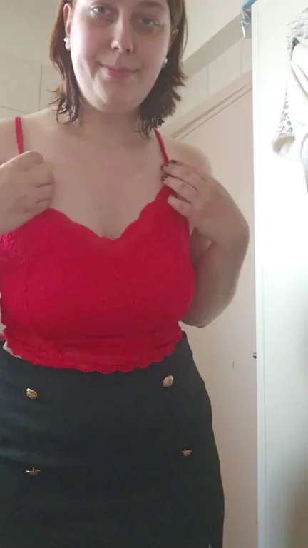 Chubby Slut's Sexy Date Outfit Tease 😈🔥