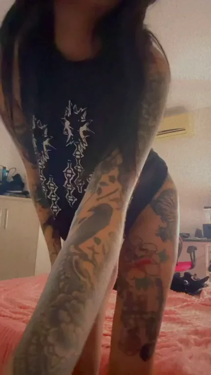 Ugh why is it this hard to get a good fuck? :( I need a wild fuck now