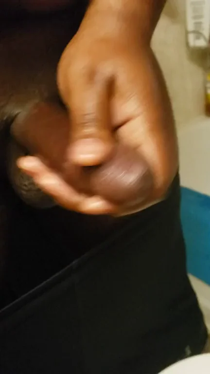 Quick 15min Jerk-Off & Smaller Cum Blast 💦🍆