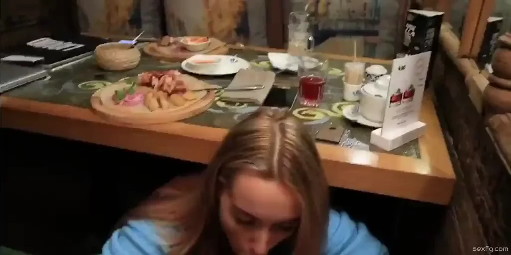 🍆 Surprise Table Slut Sucks Cock in Restaurant 😈
