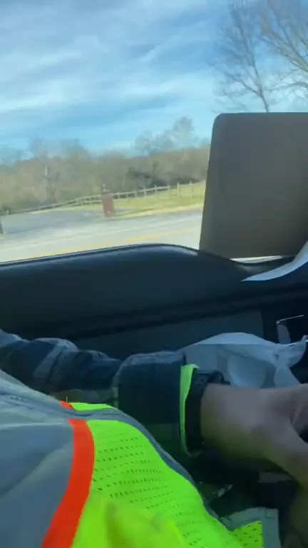 Worker Dude's Risky Cock Flash: 'Anyone Spot Me?' 😈🍆💦