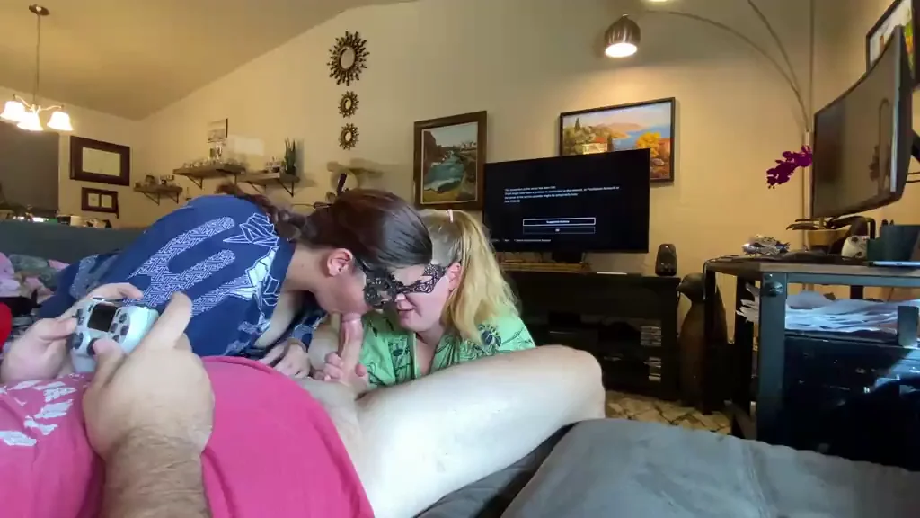 Freeuse Slut Gets Fucked Anytime 😈📺🍆💦