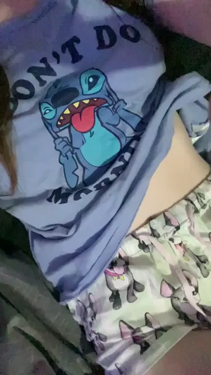 good morning! let's begin the day with me grinding on your [f]ucking face 😁‹❤